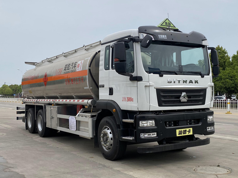 鋁合金運油車，油罐車，楚勝汽車集團